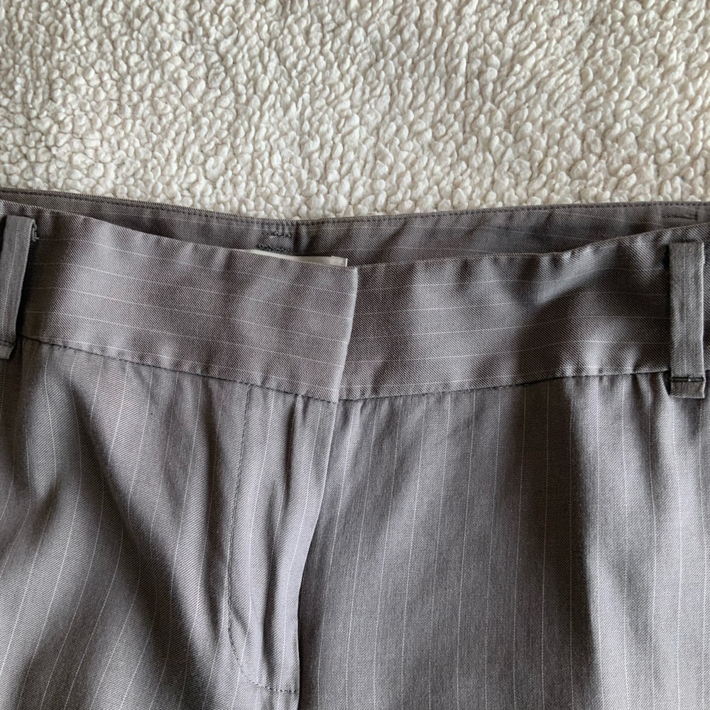 Ladies Suit - Picture 9 of 16
